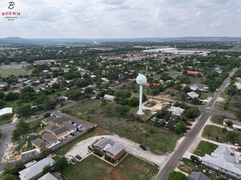 More Photos Of 709 Fifth St, Comfort Land For Sale