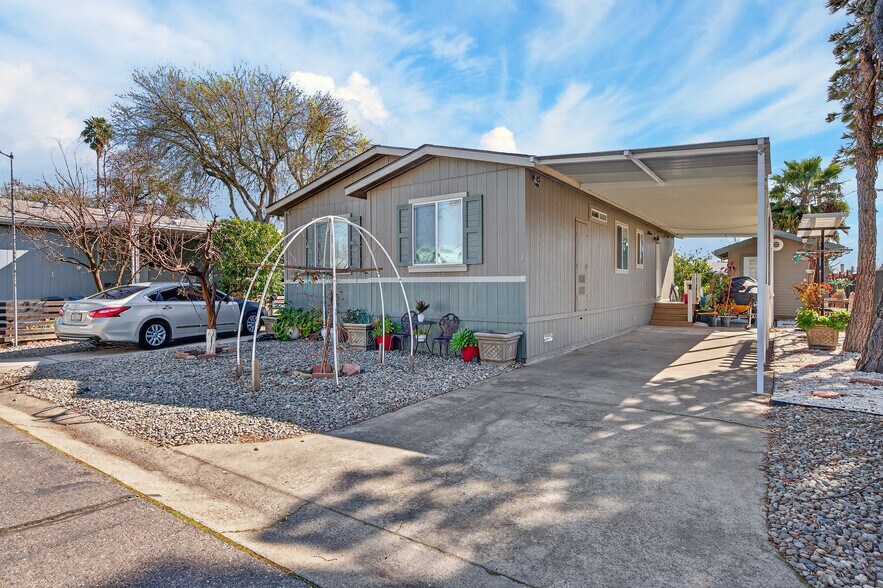 More Photos Of ,  Multifamily For Sale