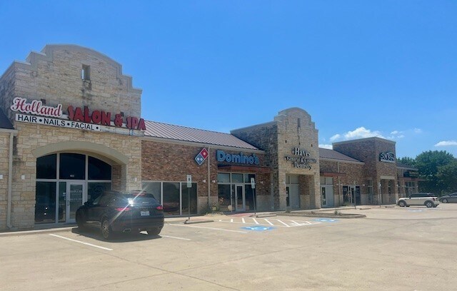 More Photos Of 717 N Holland Rd, Mansfield Freestanding For Lease