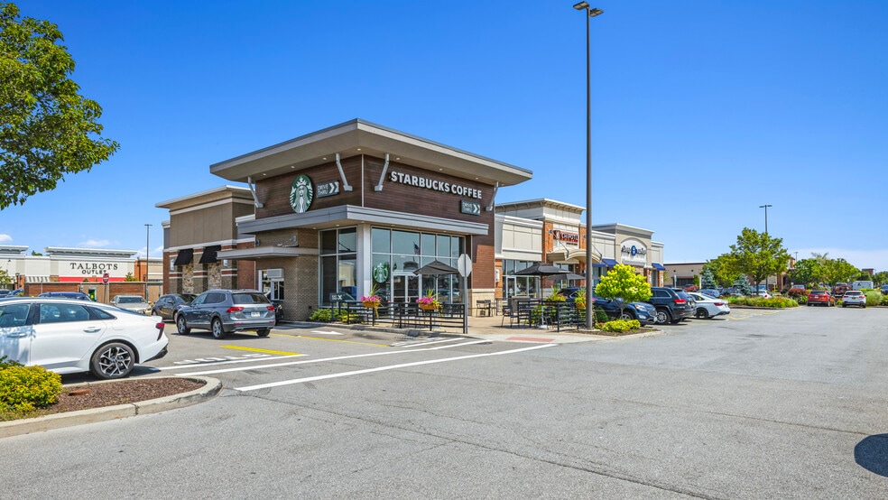 More Photos Of 770-790 Jefferson Rd, Henrietta Unknown For Lease