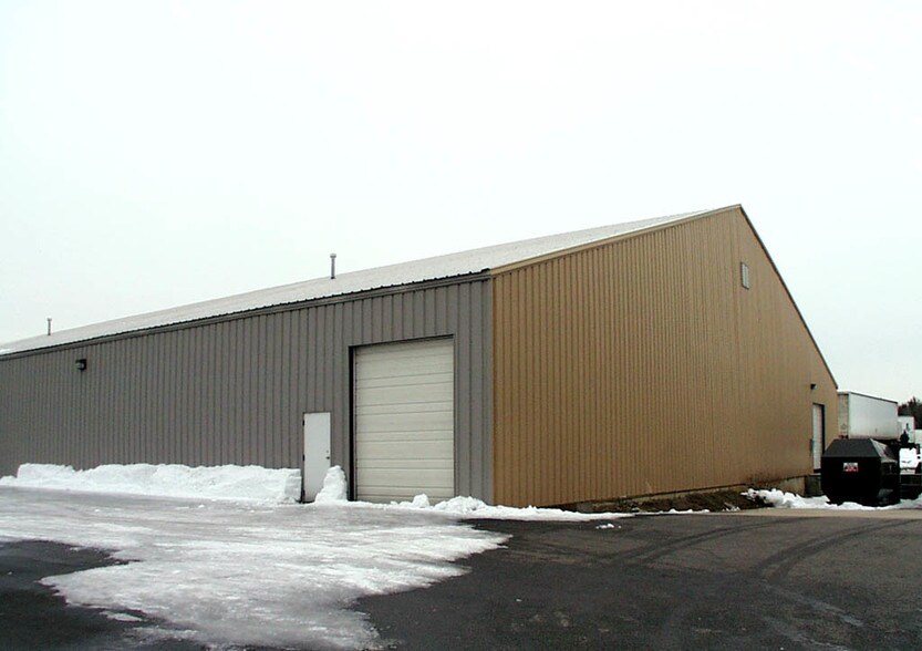 More Photos Of 21 Industrial Rd, Walpole Warehouse For Lease