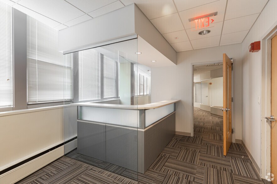 More Photos Of 60 Hempstead Ave, West Hempstead Coworking Space