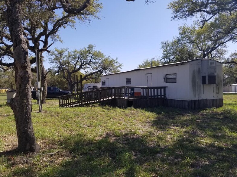 Primary Photo Of 801 W Market St, Rockport Self Storage For Sale