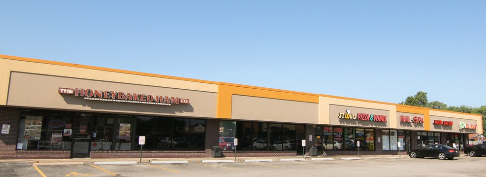 More Photos Of 737-775 N Us Highway 67, Florissant Unknown For Lease