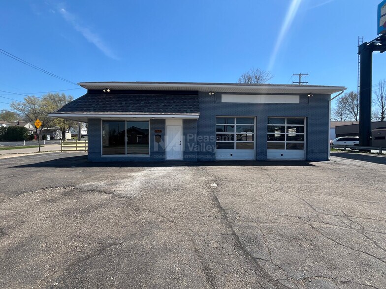 More Photos Of 575 Canton Rd, Akron Auto Repair For Sale
