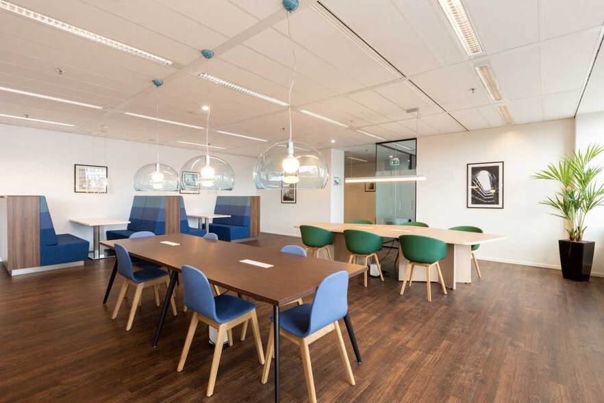 More Photos Of 3350 Virginia St, Coconut Grove Office For Lease