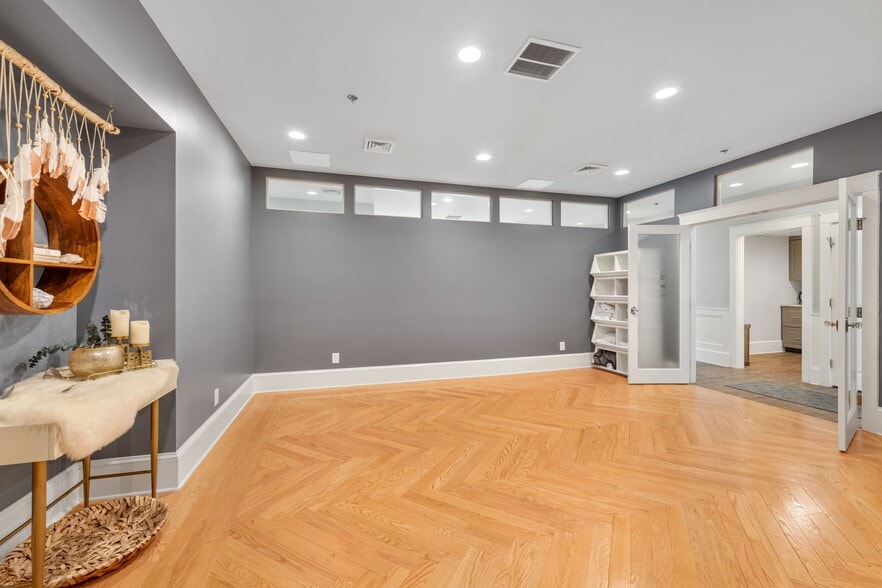 More Photos Of 520 S Water St, Providence Office Residential For Sale