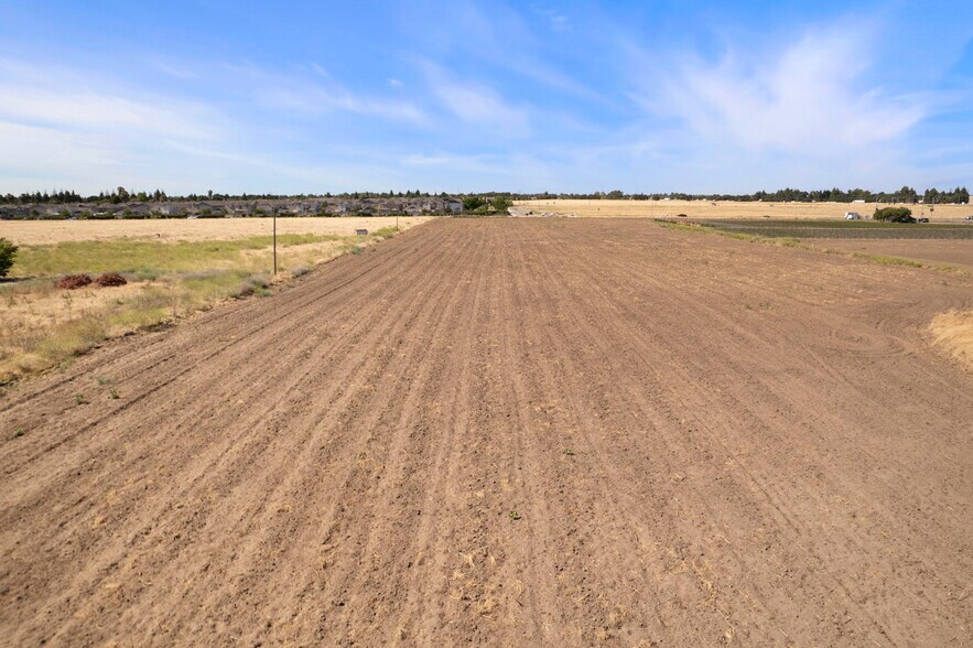 More Photos Of 621 Yettner Rd, French Camp Land For Sale