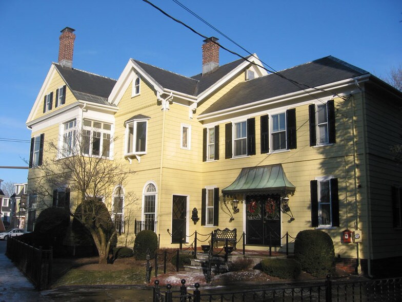 More Photos Of 754 Massachusetts Ave, Arlington Coworking Space