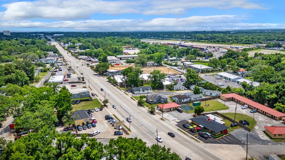 More Photos Of 4231 Rivers Ave, Charleston Office For Sale