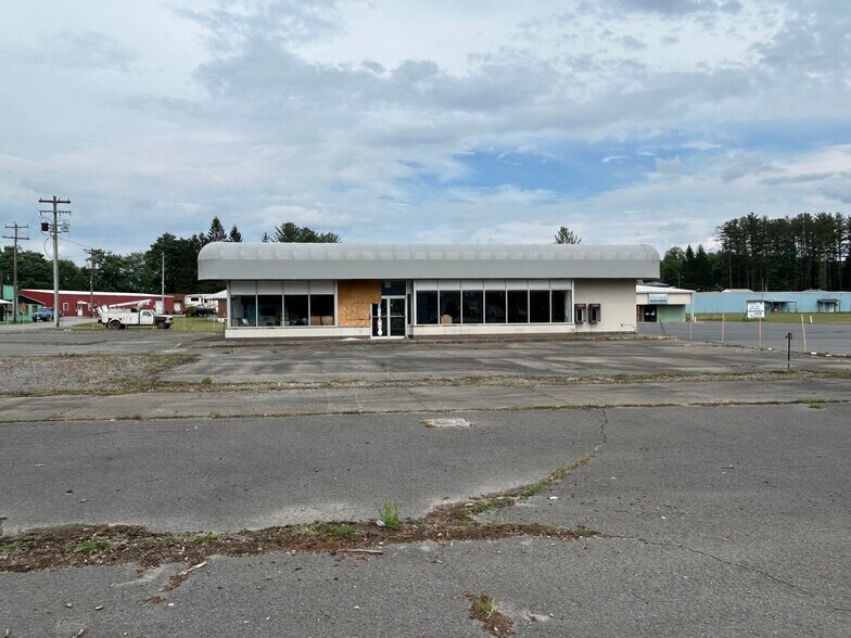 More Photos Of 413 Craigsville Road, Craigsville Convenience Store For Sale