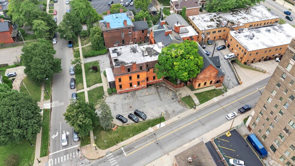 More Photos Of 556-564 Franklin St, Buffalo Medical For Sale