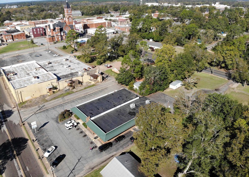 More Photos Of 420 Johnson St SE, Dawson Storefront Retail Office For Sale