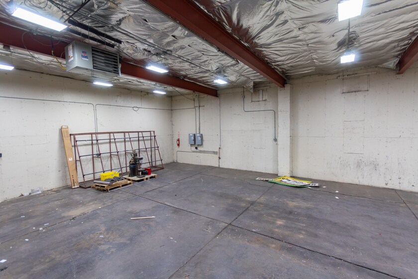 More Photos Of 1539-1543 1st Ave, Greeley Warehouse For Sale