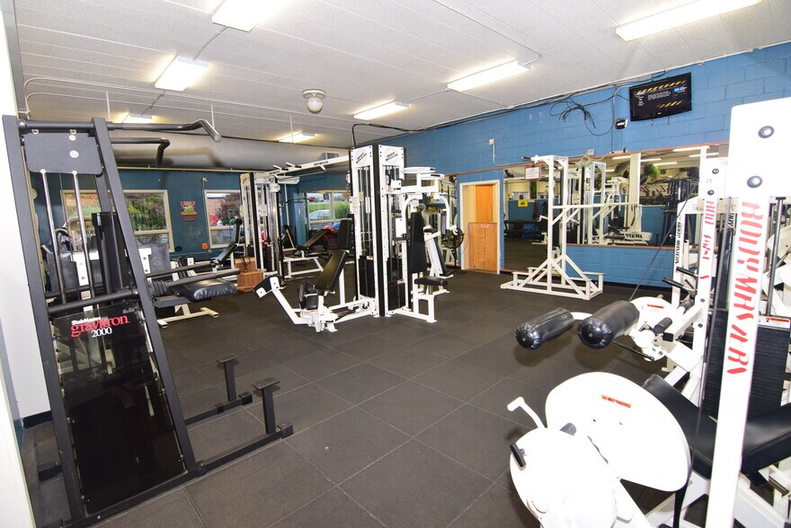 More Photos Of 1510-1520 Martin St, State College Sports And Entertainment For Lease