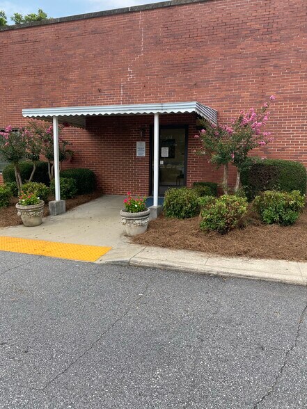 More Photos Of 60 Highway 22 W, Milledgeville Manufacturing For Sale