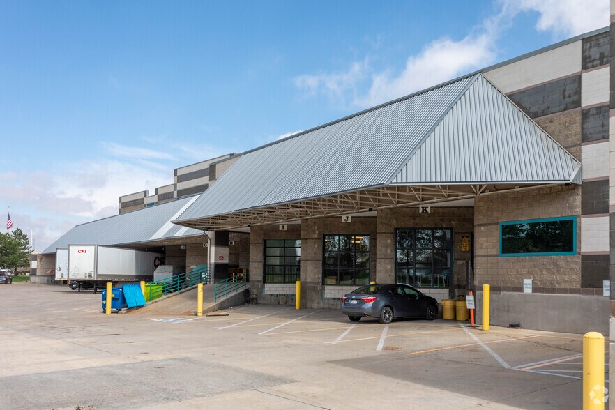 More Photos Of 5990 N Washington St, Denver Warehouse For Lease
