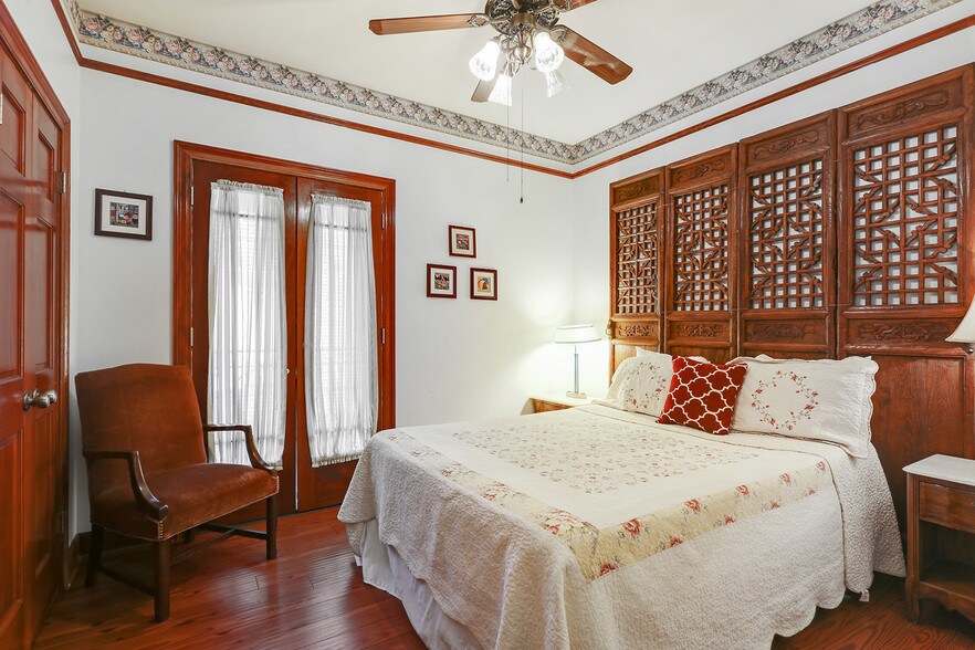 More Photos Of 918 Dauphine St, New Orleans Apartments For Sale