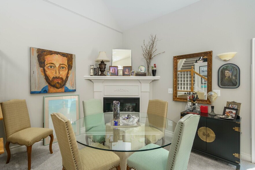 More Photos Of 206 E Liberty St, Milford Office For Sale