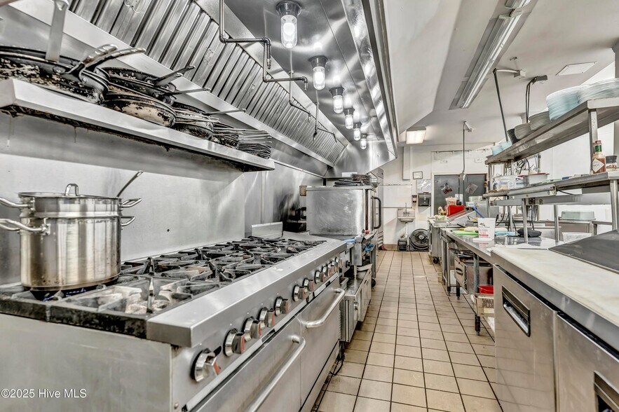 More Photos Of 211 S Topsail Dr, Surf City Restaurant For Sale