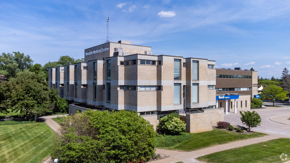 Primary Photo Of 121 Wellington St W, Barrie Medical For Lease