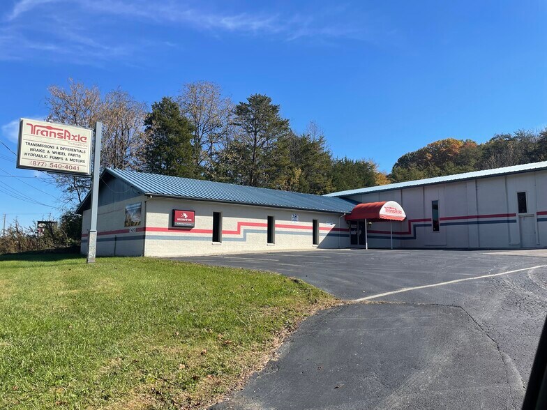 More Photos Of 7420 Asheville Hwy, Knoxville Light Manufacturing For Lease