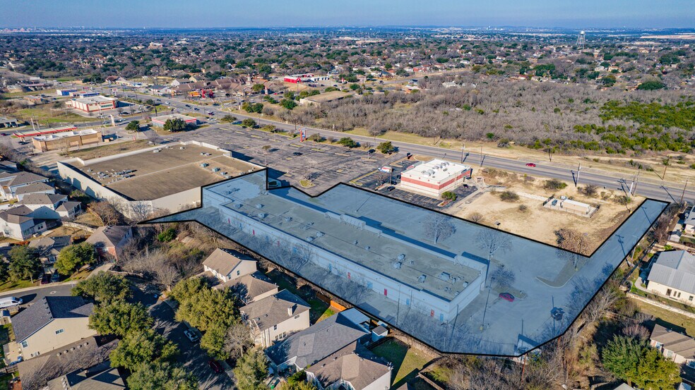 More Photos Of 15150 Nacogdoches Rd, San Antonio Unknown For Lease