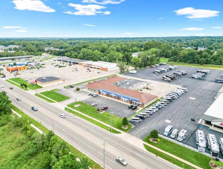 More Photos Of 5520-5528 Division Ave S, Kentwood Storefront For Lease