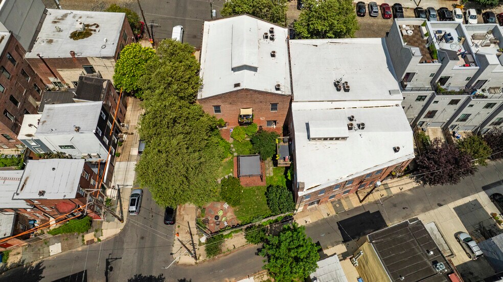 More Photos Of 2135 E Susquehanna Ave, Philadelphia Apartments For Sale