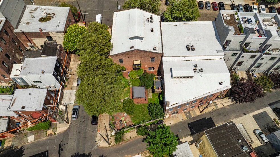 More Photos Of 2135 E Susquehanna Ave, Philadelphia Apartments For Sale