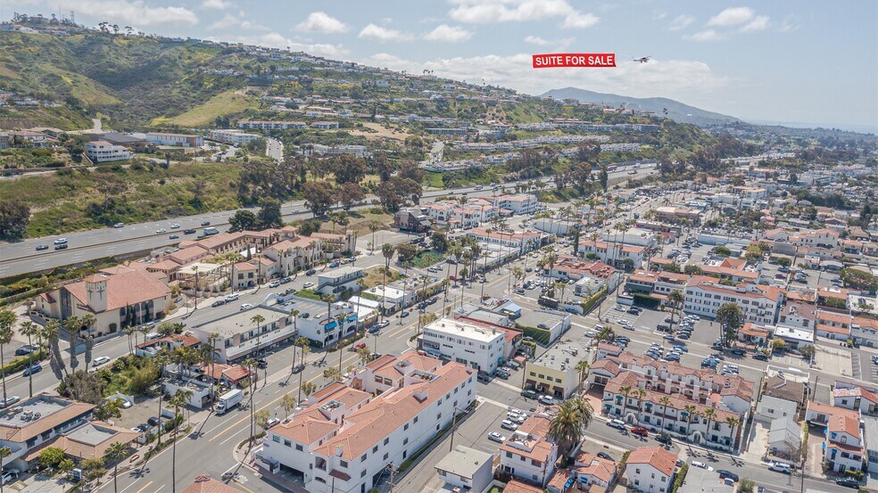 More Photos Of 105 Avenida De La Estrella, San Clemente Office For Sale