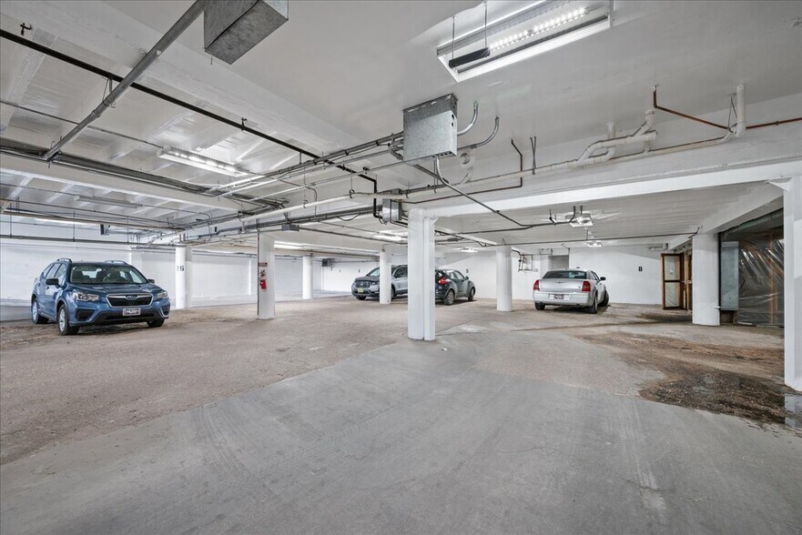 More Photos Of 1803-1807 Capitol Ave, Cheyenne Office For Sale
