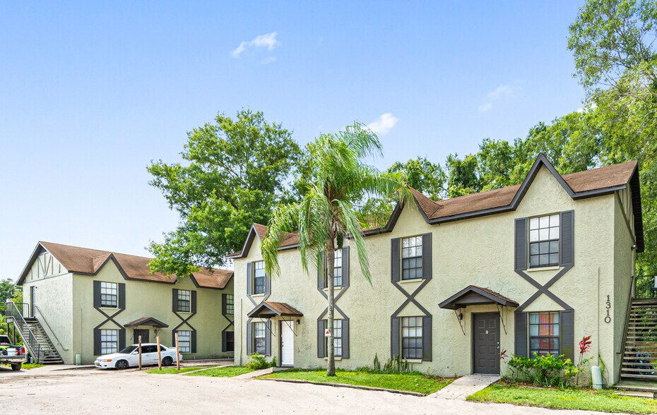 More Photos Of 1306 W Waters Ave, Tampa Apartments For Sale