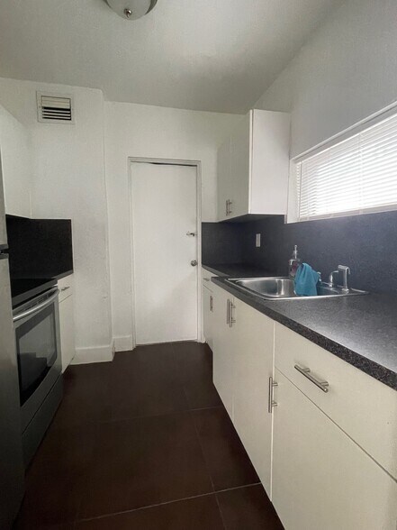 More Photos Of 1784 Normandy Dr, Miami Beach Apartments For Sale