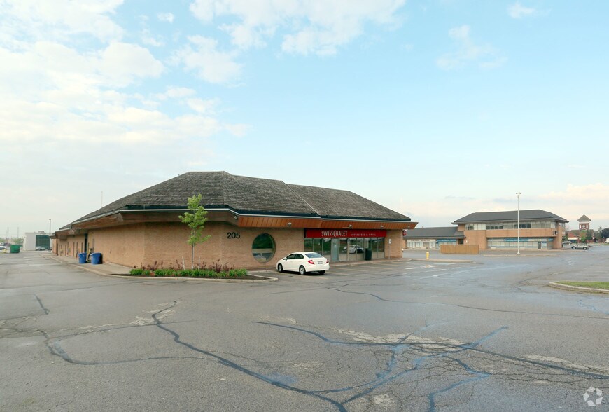 Primary Photo Of 211 Marycroft Ave, Vaughan Freestanding For Lease