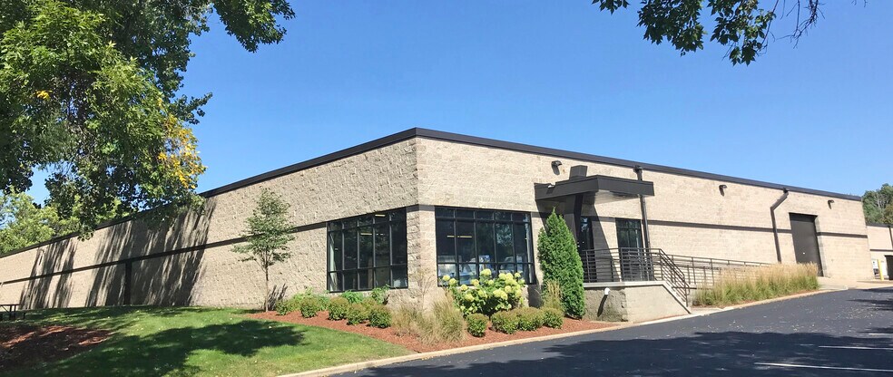 More Photos Of 6250-6270 Bury Dr, Eden Prairie Research And Development For Lease