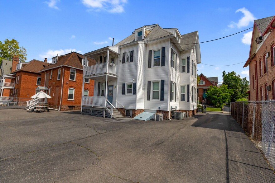 More Photos Of , Hartford Office For Sale