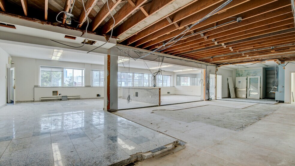 More Photos Of 132 9th St, San Francisco Research And Development For Lease