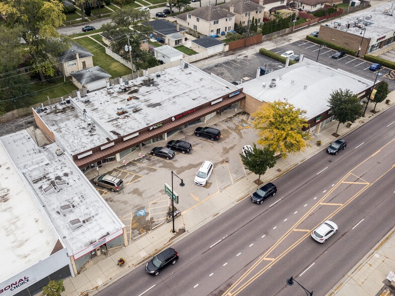 More Photos Of 6015-6049 Dempster St, Morton Grove Storefront Retail Office For Sale