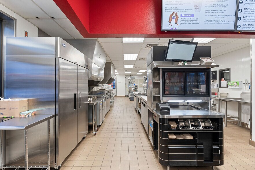 More Photos Of 205 18th St, Kalispell Fast Food For Sale