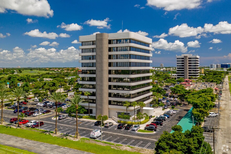 More Photos Of 2090 Palm Beach Lakes Blvd, West Palm Beach Unknown For Lease