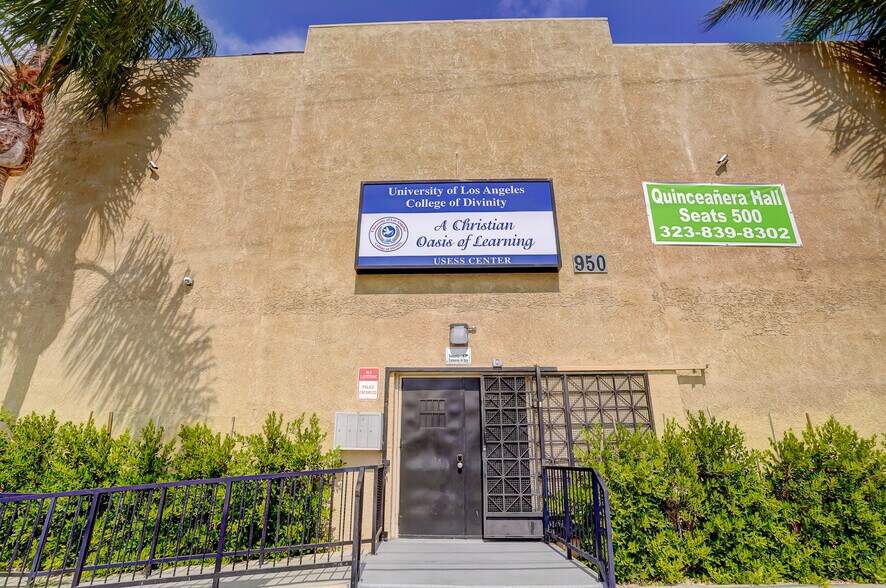 More Photos Of 950 S Central Ave, Compton Schools For Sale