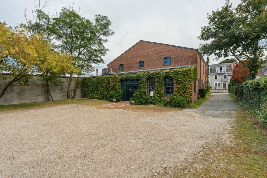 More Photos Of 26 Howland St, Plymouth Office For Sale