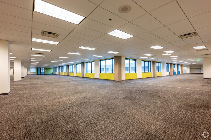 More Photos Of 11100 USA Pky, Fishers Office For Lease