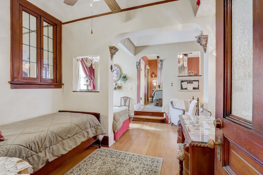 More Photos Of 3209 W Wells St, Milwaukee Hospitality For Sale