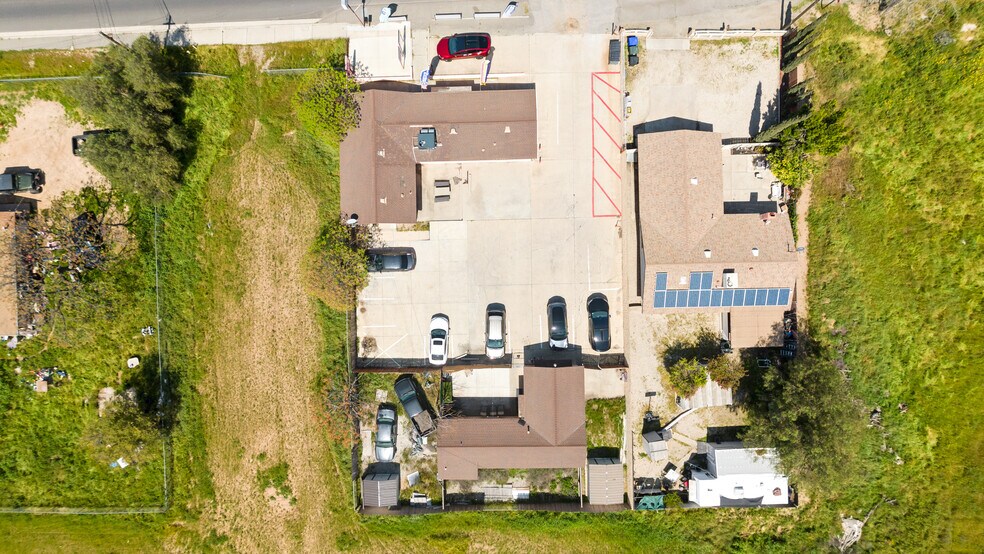 More Photos Of 8320-8322 Mission Blvd, Jurupa Valley Storefront Retail Office For Sale