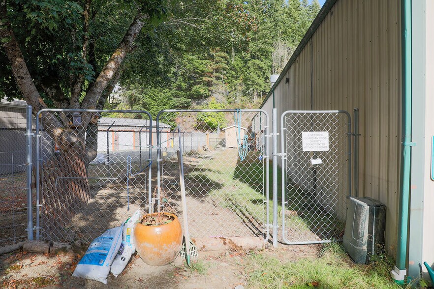 More Photos Of 5805 NE Minder Rd, Poulsbo Industrial For Sale