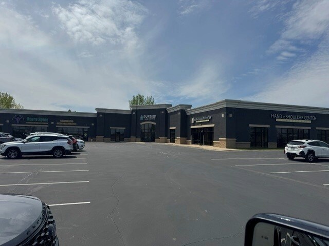More Photos Of 2593 Development Dr, Green Bay Medical For Lease