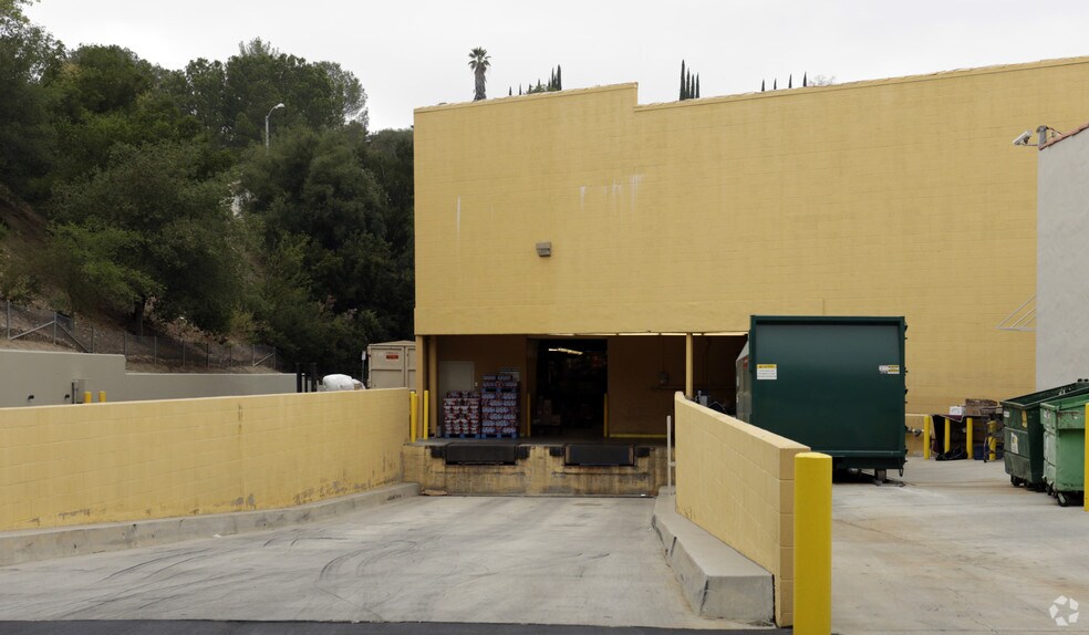 More Photos Of 22277 Mulholland Dr, Calabasas Unknown For Lease