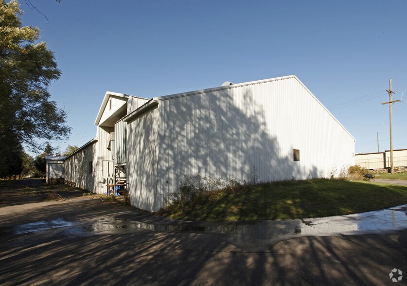 More Photos Of 10110 6 Mile Rd, Northville Warehouse For Sale